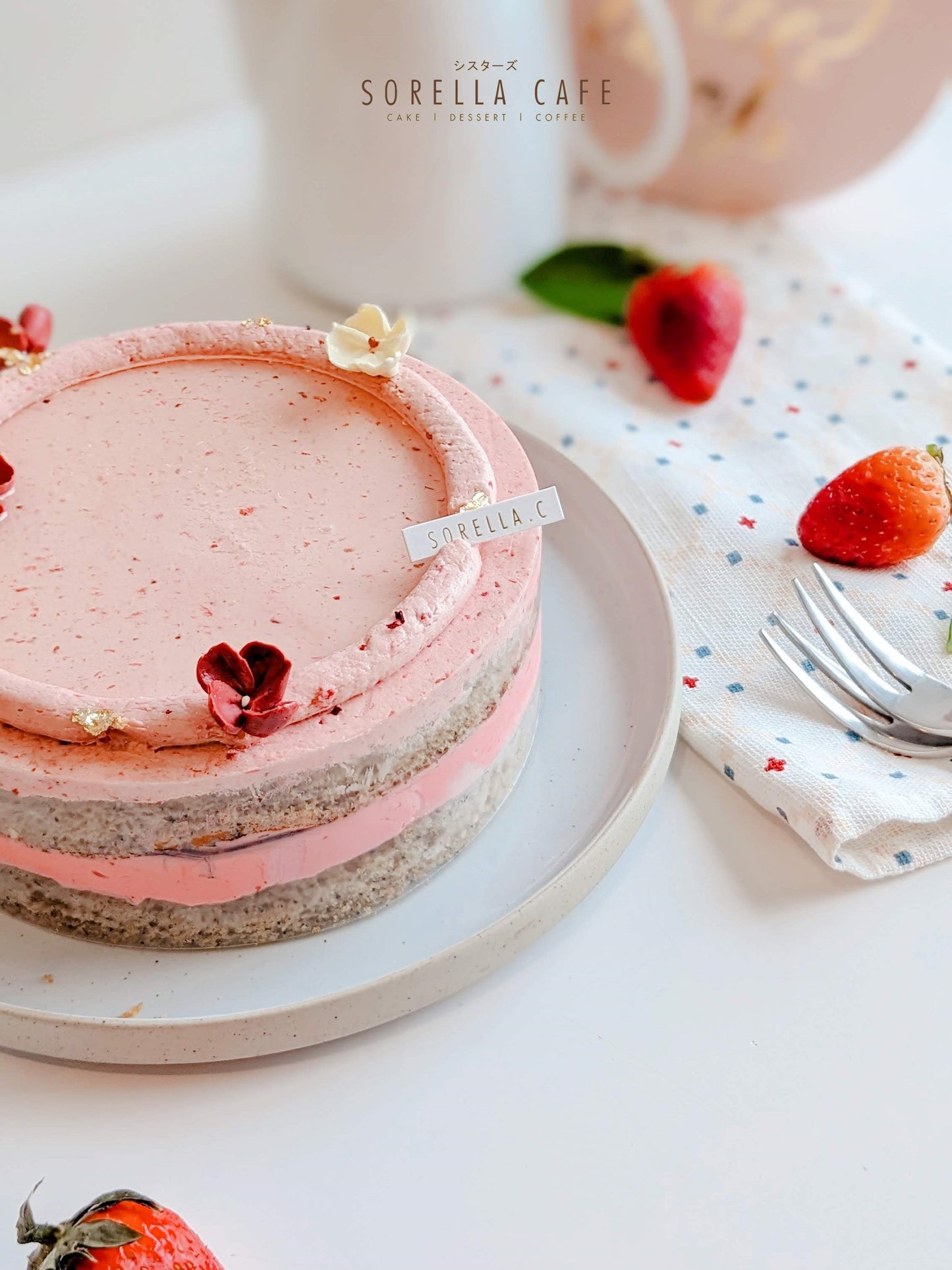 Strawberry Lady Grey Tea Cake 6"